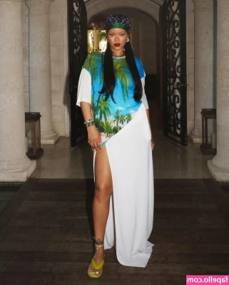 Rihanna - Gave you a good sale on that last pic, it’s so worth it, you’ll
