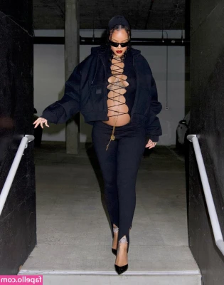 Rihanna - I've definitely got the best assets, don't you think? ;)