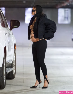 Rihanna - Part 1 - Come worship my long sexy legs in my sexy stockings &