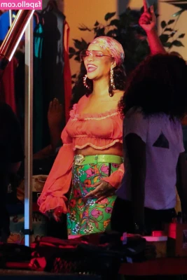 Rihanna - video I love French knickers, don’t you? 💋