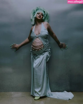 Rihanna - You wish you could me