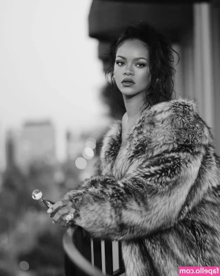 Rihanna - my new panty...