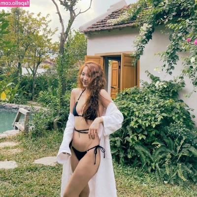 Cute Asian Teen Bikini [ cute-asian-teen-bikini ] - Bby’s thick 😋😚 new undies came in the mail so happy!