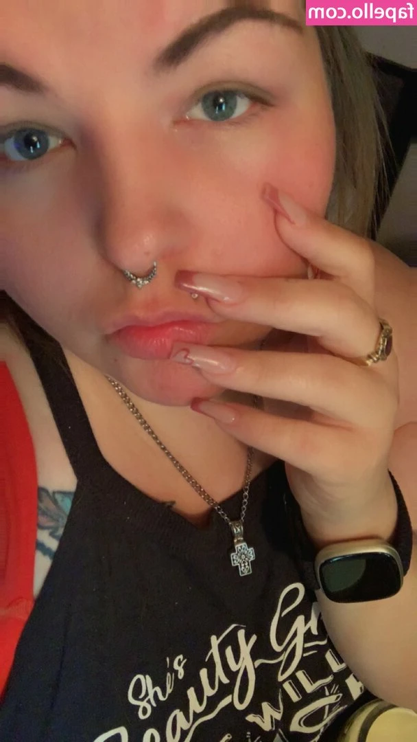 texas.smokeshow [ texas-smokeshow ] - Climb on up and eat me from the back 😋