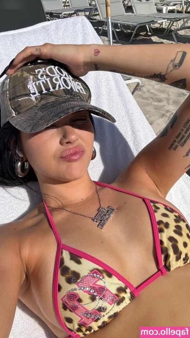 Maggie Lindemann [ maggie-lindemann ] - Follow me for more free content  tell me what you want to see   I ve
