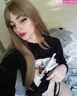 Pixiecatt - Come see what I have for you today! 😏😈