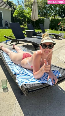 All Vlog Squad Girls [ all-vlog-squad-girls ] - NEW VID SNEAK PEEK  Watch me get licked and fingered until I cum 