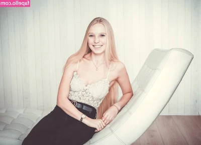 Nina Jürgens [ nina-jrgens ] - 🇺🇲 Baby I really hope you get the bundle in your DMs before I
