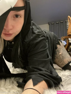 aelflaed - 15 Mins of my Hot Body mmm 🥵🔥  Get To Know Me! - TV Show