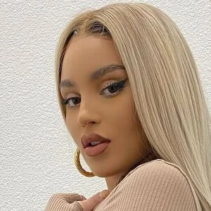 hannah_eve