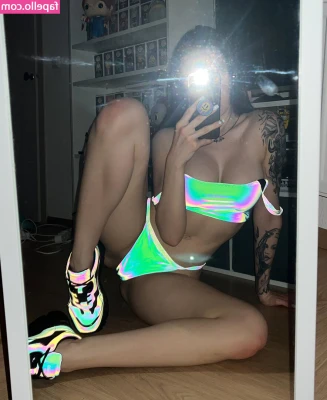 Dasha Doshik [ dasha-doshik ] - See- I'm flexible~