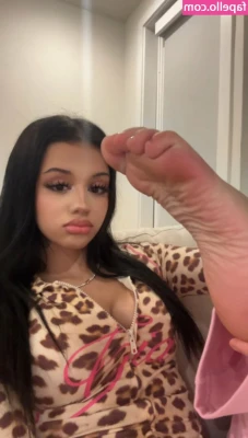 nataliehayss - Episode #85: Twerk girl loves the BBC! Tip $10 for whole video