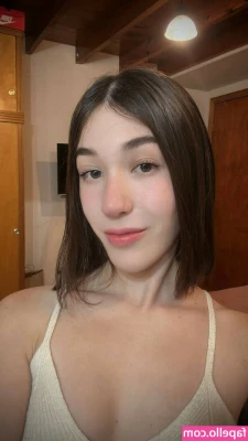 velvetuproarz - Felt cute. Might delete later 😉