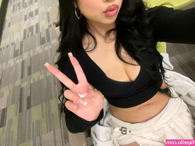 cherrykattt2 - I have never had more nip slips than with this top
