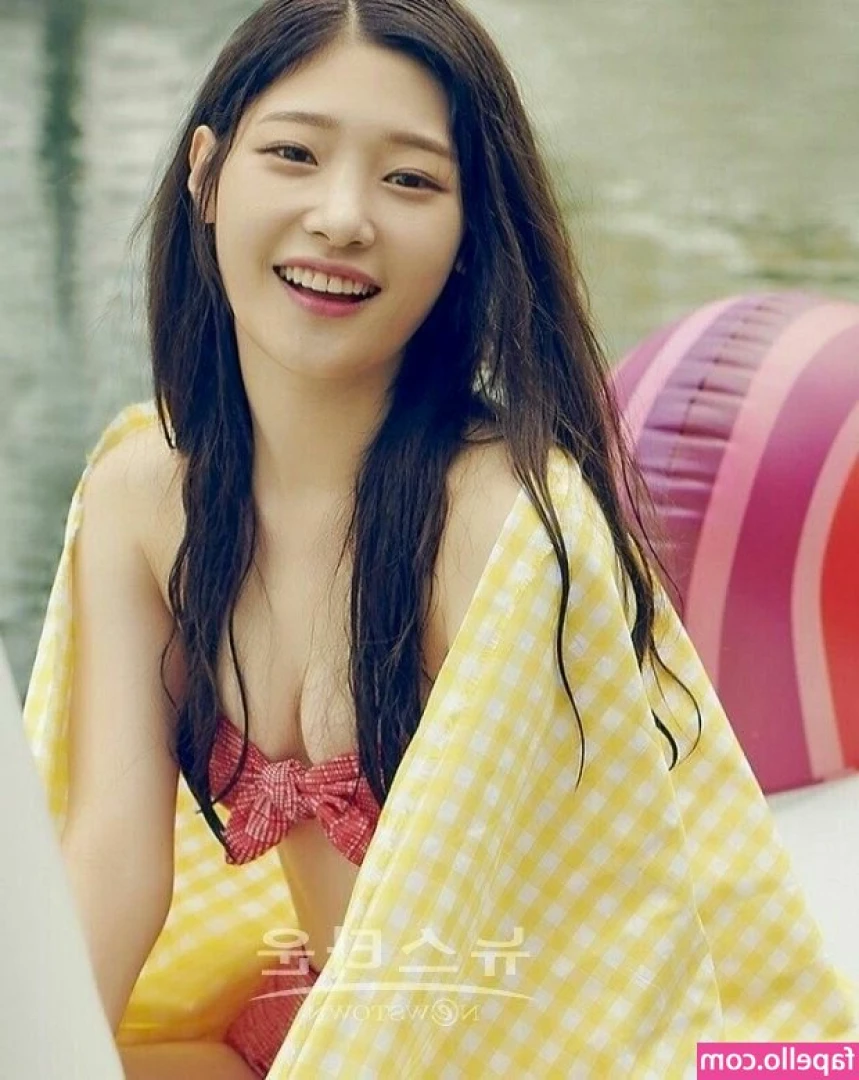 Chae Yeon [ chae-yeon ] - Sono una coniglietta porcellina🐇🔥🔥