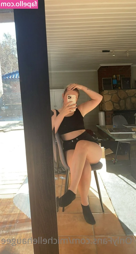 michellehaugee - Watch me use my FUCKING MACHINE PROPERLY 11min video waiting for you