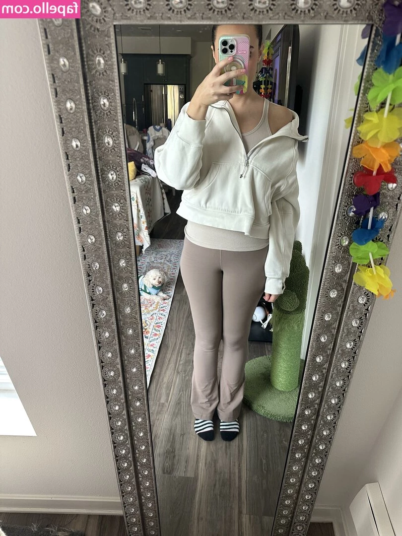 ughughughx3 - Feeling cute