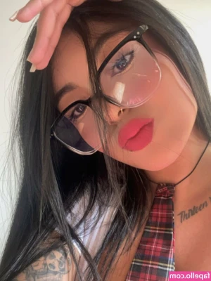 dulce-diosa - Tasting my giant tits