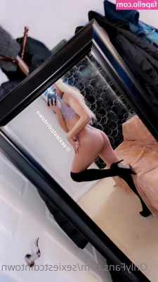 sexiestcdintown - How badly would you want to add some white 💦 to my black painted