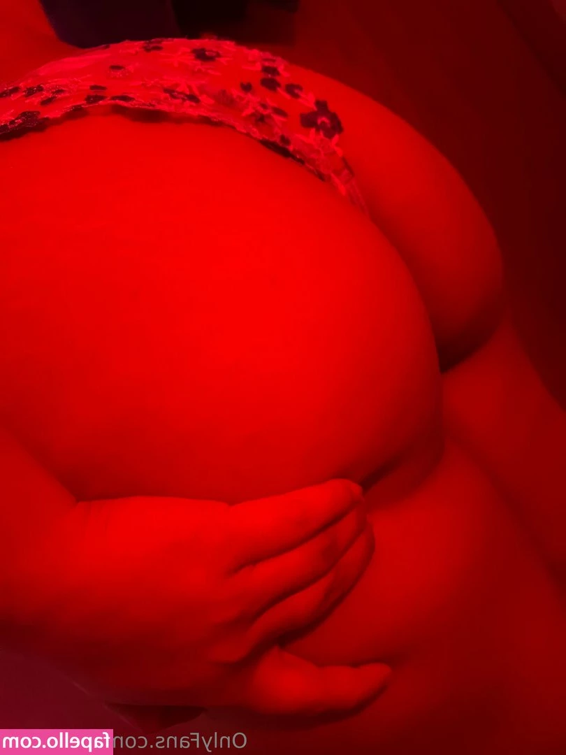 textpookie - Mirror bubble butt dance   why don t u come here and have a taste