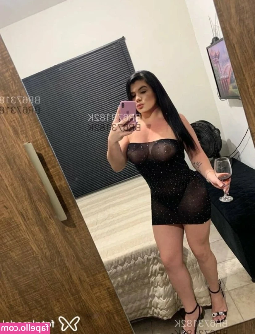 Bruninha - Fetch the Bolly sweetie