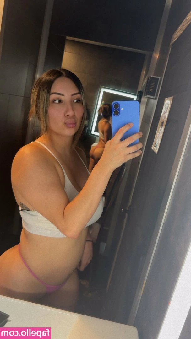 teasingemini - I'm your naughty bunny ready to take care of your sexual desires 😈