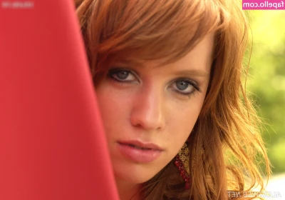 Alexz Johnson [ alexz-johnson ] - Lemme ride this cock!