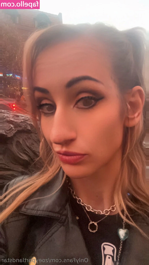 zoeyportlandstar - Let’s make this LIVE show happen!! 🔥 It’s all up to you guys