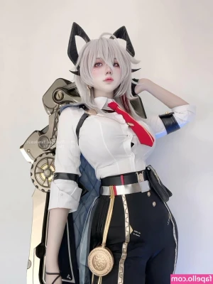 Thunsuda Tamakosit [ thunsuda-tamakosit ] - You know what you gotta do 😇💞