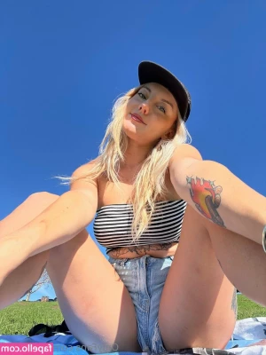 brilikefree - First post  Let me know what y all want to  see