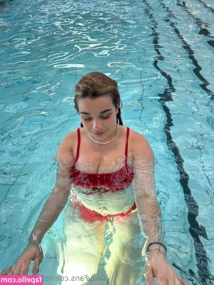 emmaahall5 - Let s go to the gym     I have this whole room for myself  It s a