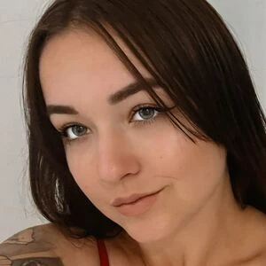 TaraKaminarito