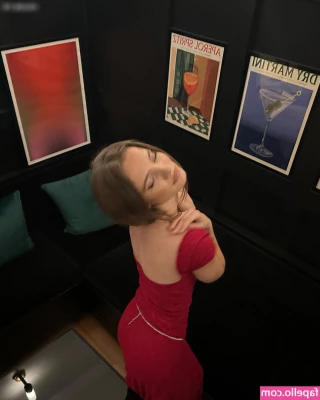 Freya Allan [ freya-allan ] - Oh hey, didn't see you there!! I want to know more of what you would