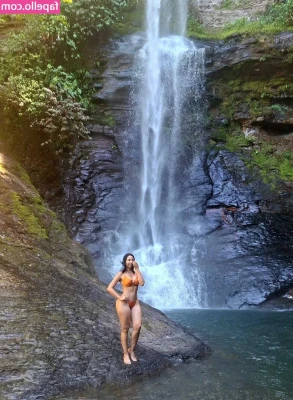 Rocío García [ rocio-garcia ] - Shower time!!! My tits look insane!!!