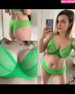 OMGvickysbusted - Join me later tonight guys for a jello bath!!! Can’t wait xxx