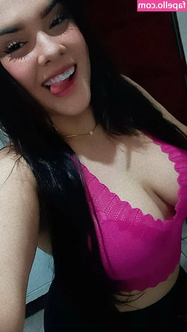 Cindy Harissa [ cindy-harissa ] - Time for slap??🥵