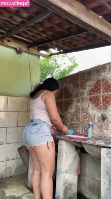 Lidaci Botelho [ lidaci-botelho ] - Cute lil peach