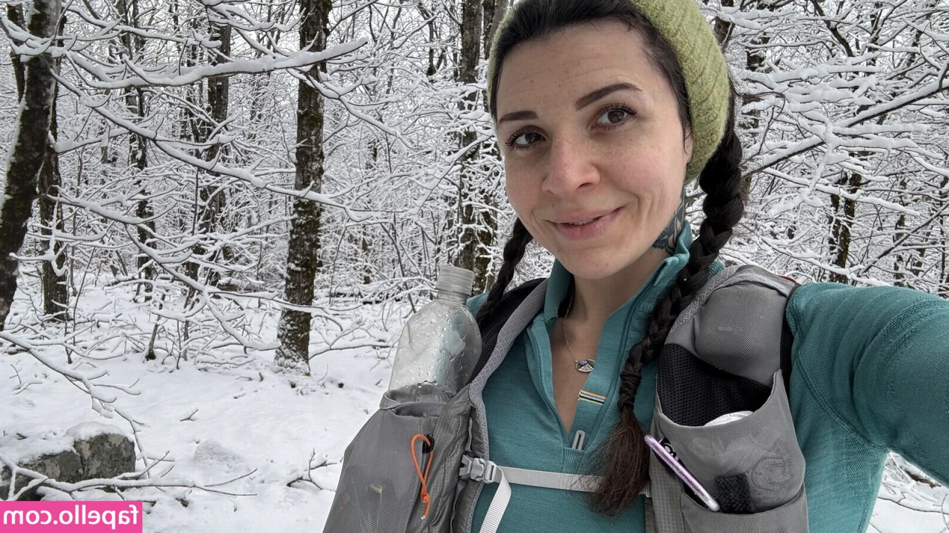 aspenpiper - What a lovely day...where the cocs at🥒🥰