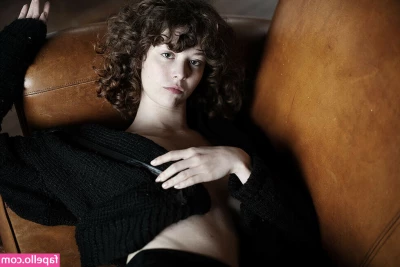 Vanille Barres [ vanille-barres ] - Have some plans for today  Because I m laying in bed and waiting for