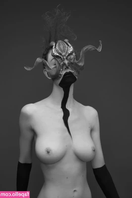 Vanille Barres [ vanille-barres ] - You’ll live your entire life calling me Daddy