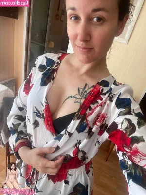Lady-Kiara - Happy Friday everyone! ☺️