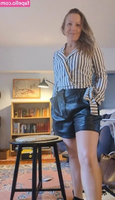 Alice & Alex [ alice-alex ] - PUSSY OBSESSED CLIP