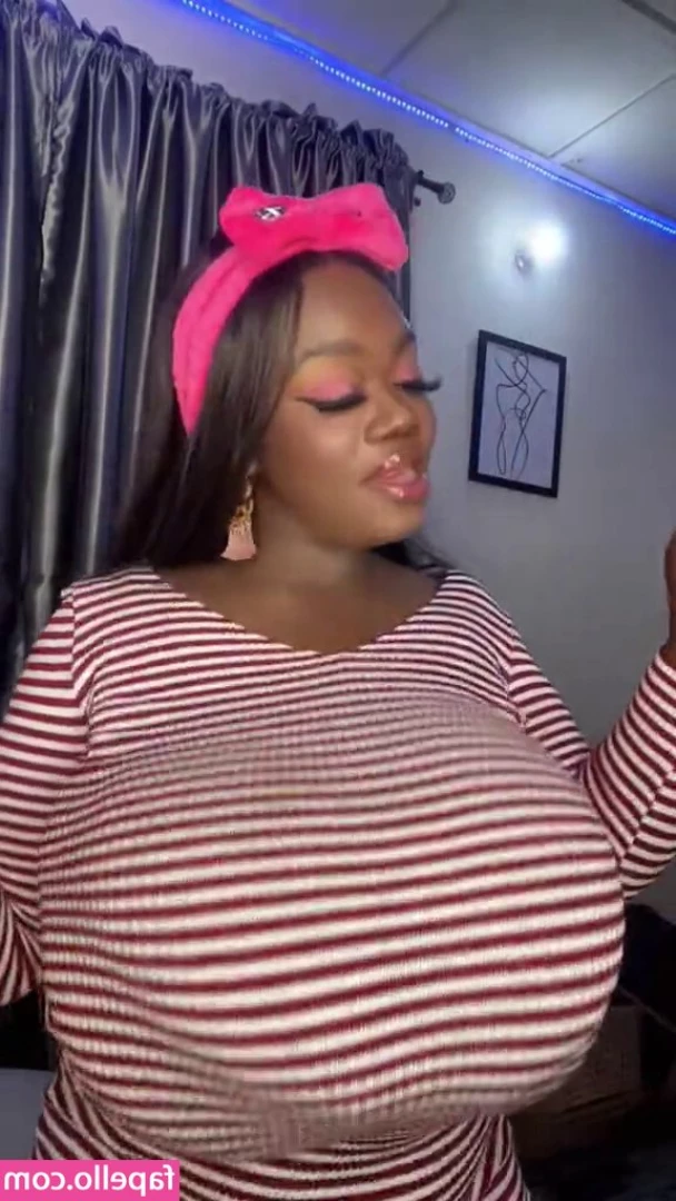Chanel La Croix [ chanel-la-croix ] - Boots on or off when you fuck me? 🤔