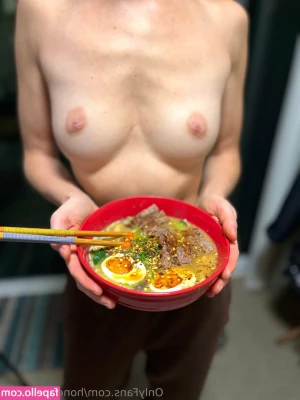 honeyhandsvip - Coming to bed? 💜