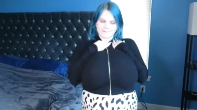 Cassie0pia - This thong is so cute  what do you think