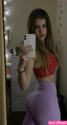 mira.004 [ mira-004 ] - Have you guys seen the sexy blonde cutie @EmmaStarseed ♡ 