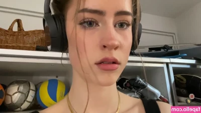 mira.004 [ mira-004 ] - I wish it was you sucking on these titties