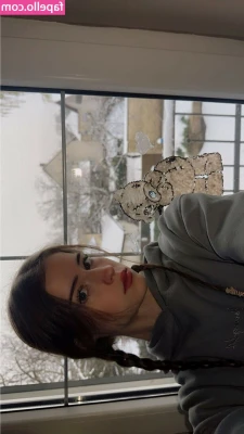 mira.004 [ mira-004 ] - Babygirl reporting for cock draining duty 💗