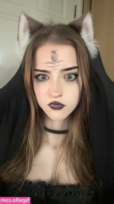 mira.004 [ mira-004 ] - Ass/pussy eating and some fucking video in your DMs!! Go check it out