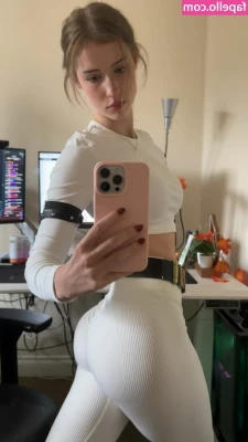 mira.004 [ mira-004 ] - I'm about to send you a brand new TOY video! 💋 Is your cock ready?